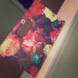 Floral Clutch